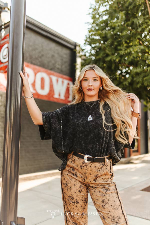 New-Black Mineral Wash Studded Oversized Boyfriend Tee